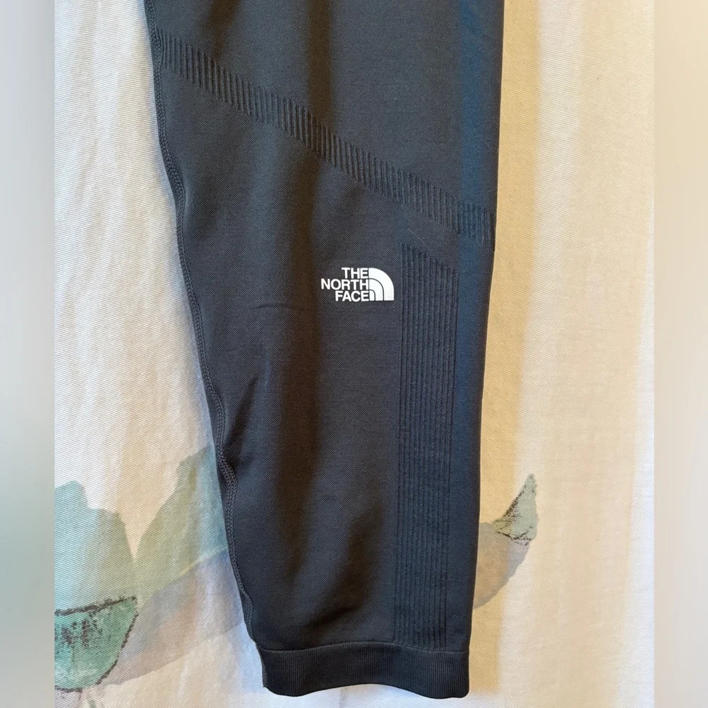 EUC The North Face Teknitcal Tights | Asphalt Grey Leggings | Women’s XL - Picture 2 of 16